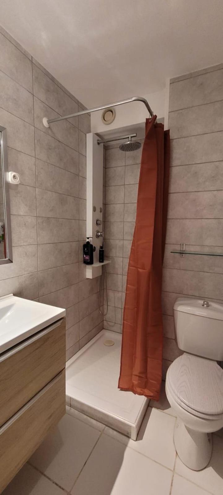 Le Val Fleuri Apartment Sete Exterior photo