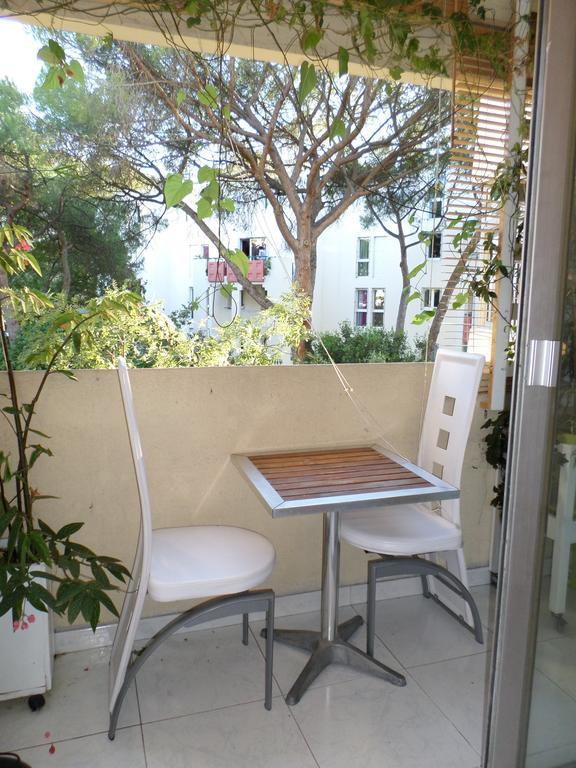 Le Val Fleuri Apartment Sete Exterior photo